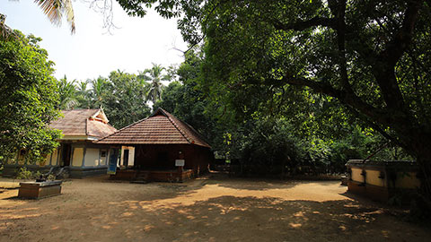 Cherayi Padinjakkara Kalari Temple